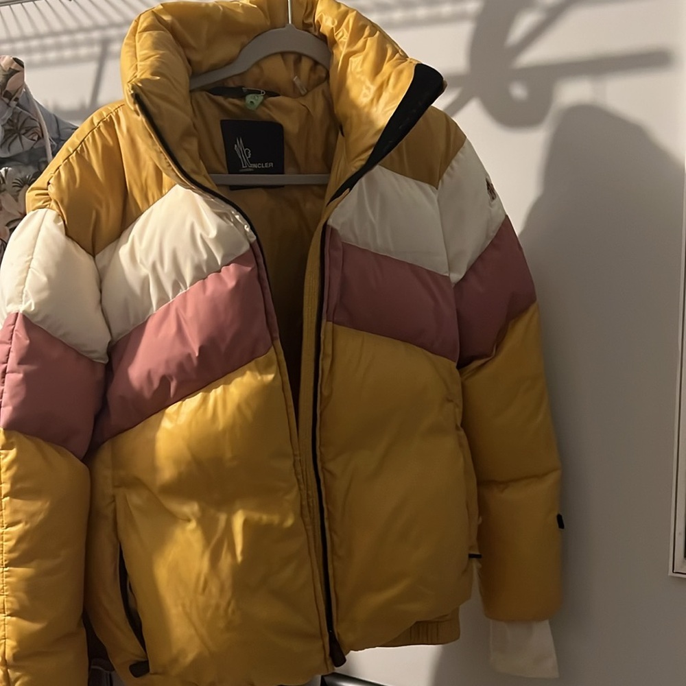 women’s moncler coat